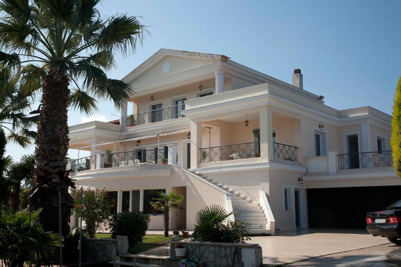 Villa Elena Peraía Extérieur photo