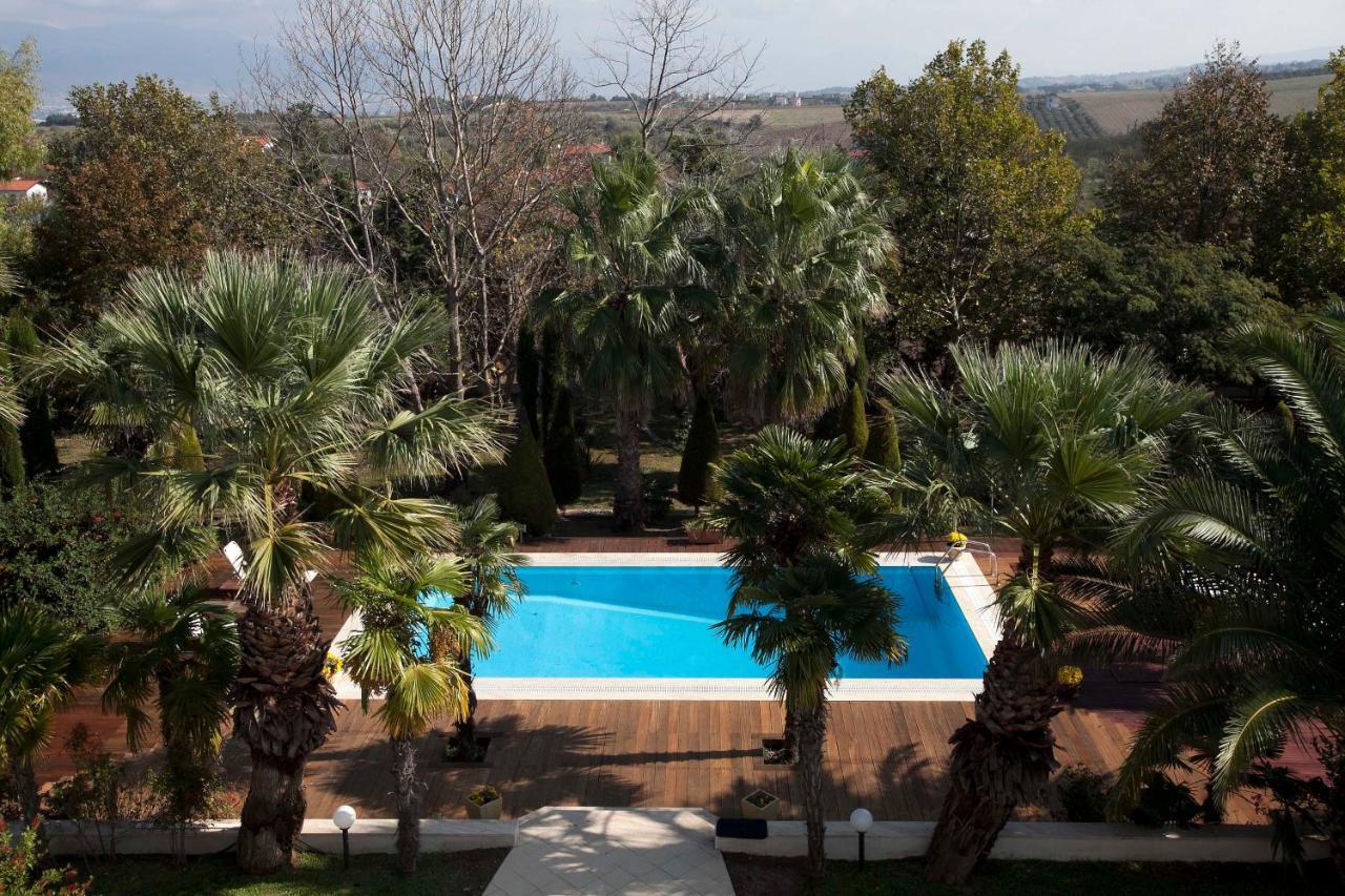 Villa Elena Peraía Extérieur photo