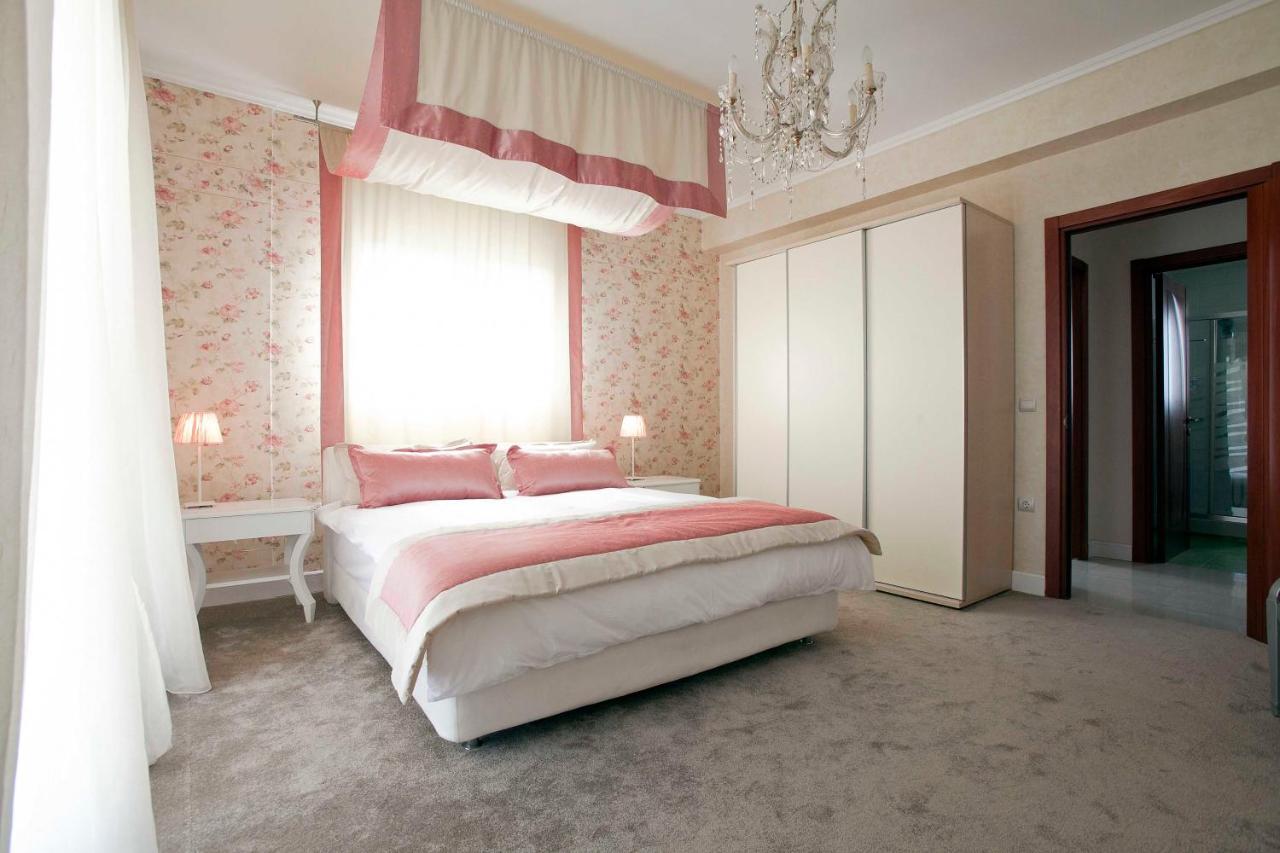 Villa Elena Peraía Extérieur photo